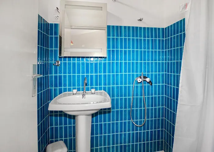 Dom wakacyjny Lovely In With Wifi *