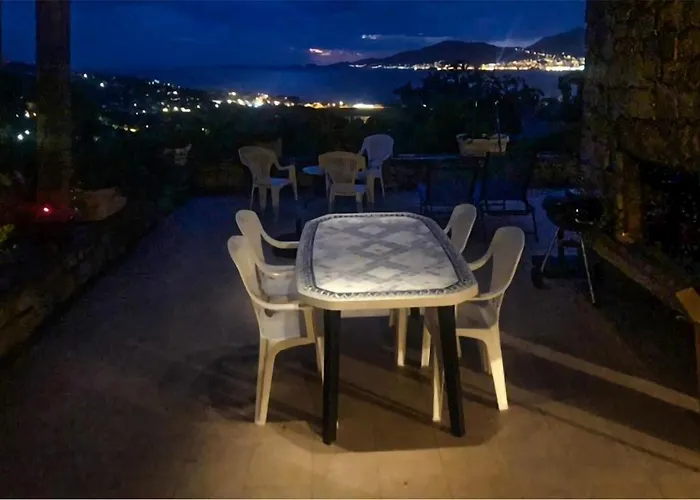 Lovely In With Wifi Holiday home