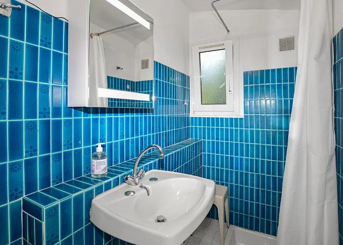 Holiday home Lovely In With Wifi *